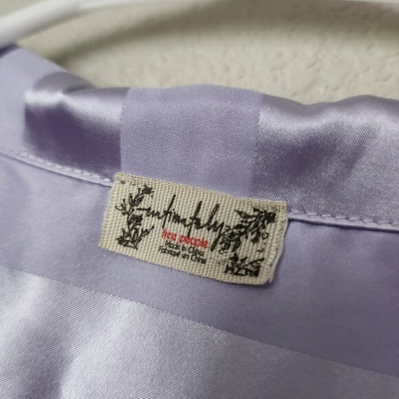 FREE PEOPLE Intimately Pillow Talk Satin Short Pajama top in Cool Lavender L - Picture 6 of 6
